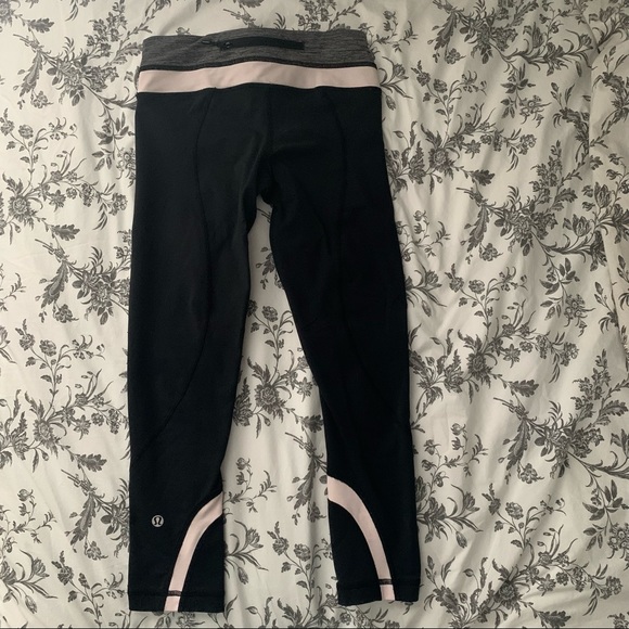 Lululemon Crop Leggings - Picture 2 of 4
